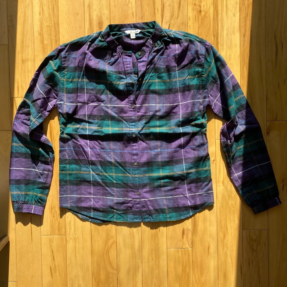 NWOT Signature Lightweight Flannel Shirt, Collarless‎